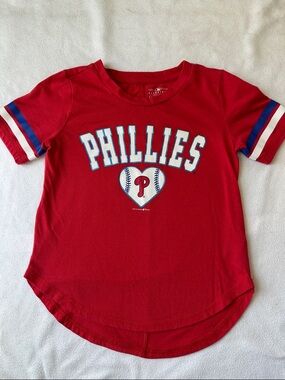 5th & Ocean Red Phillies Short Sleeve Tee with Blue & White Stripes